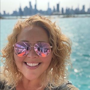 Meet your Posher, Rachel